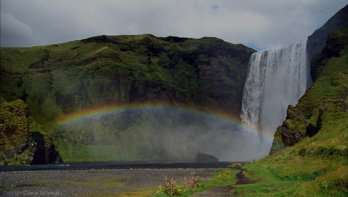 Skogafoss waterfall Wodospad Skogafoss