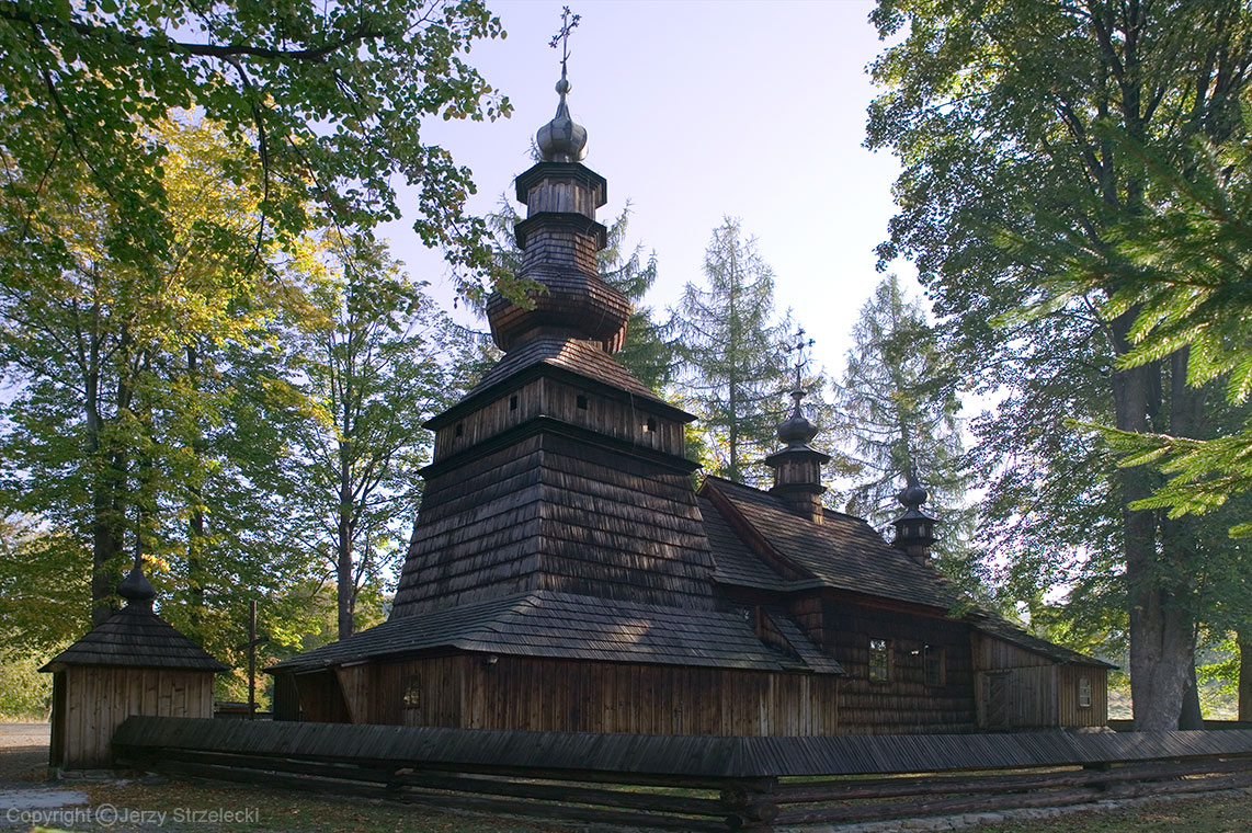 ROPICA G&Oacute;RNA - cerkiew greckokatolicka p. w. św. Michała Archanioła